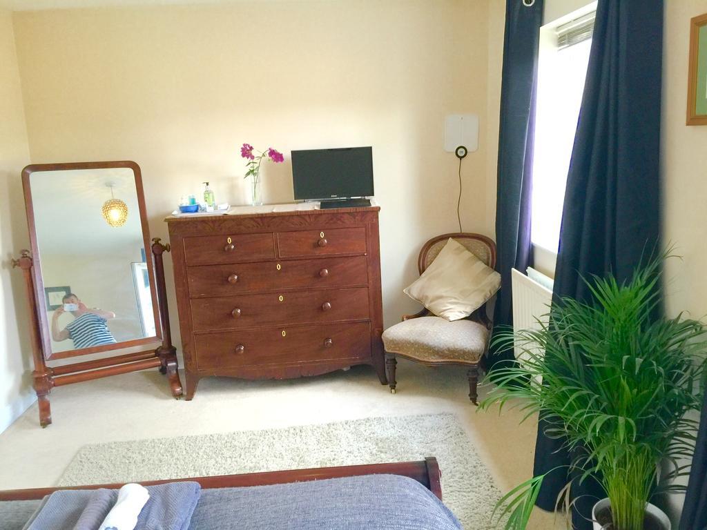 لندن Lynbrook Grove Guesthouse المظهر الخارجي الصورة