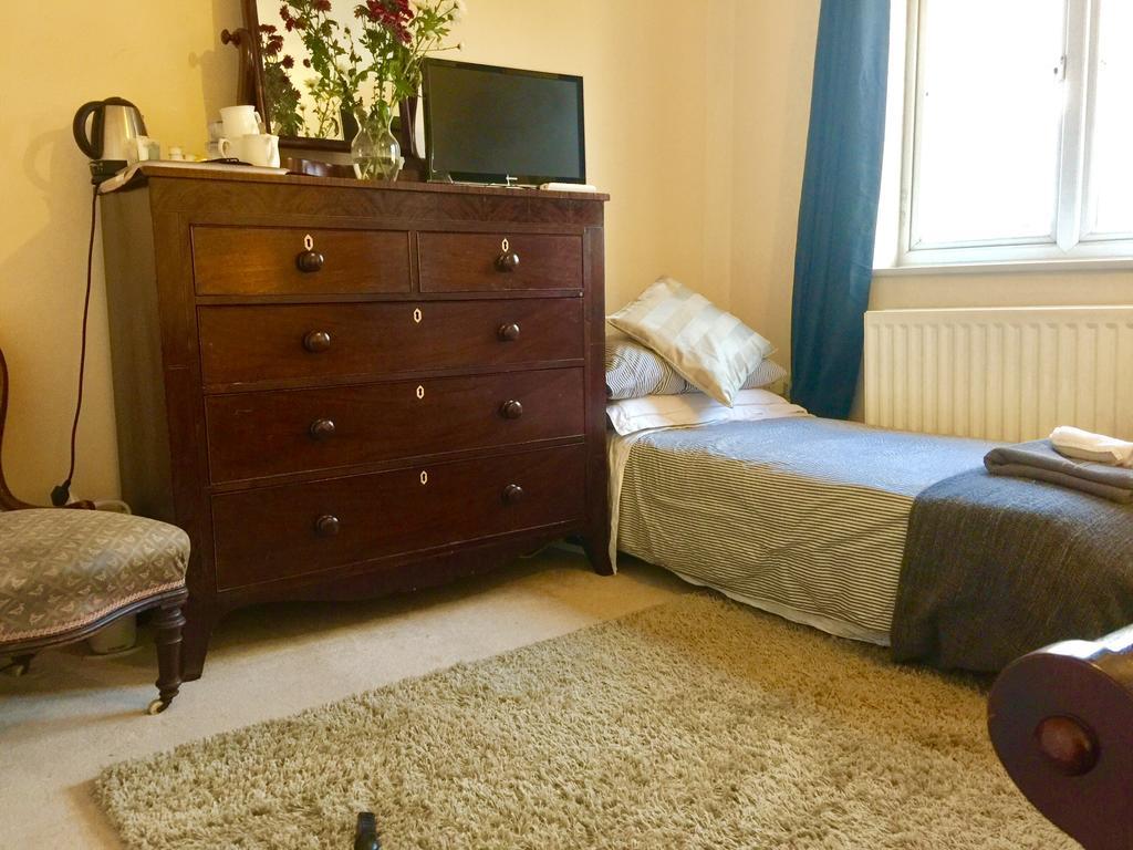 لندن Lynbrook Grove Guesthouse المظهر الخارجي الصورة