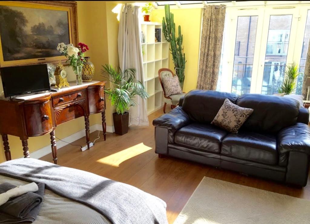 لندن Lynbrook Grove Guesthouse المظهر الخارجي الصورة
